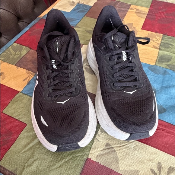 Hoka Bondi 9 Women’s Black/White Athletic Shoes Size 8.5 Wide - Picture 2 of 7